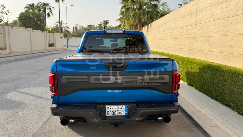 2020 فورد اف 150 رابتور