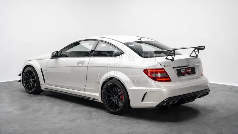 2012 Mercedes-Benz C 63 Black Seires
