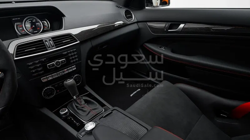 2012 Mercedes-Benz C 63 Black Seires