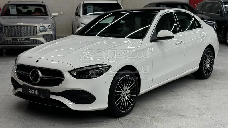 2025 Mercedes-Benz C 200