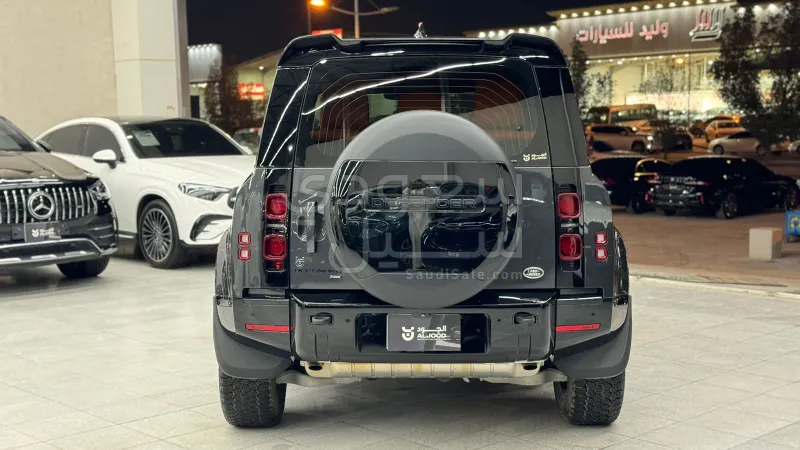 2023 Land Rover Defender X dynamic