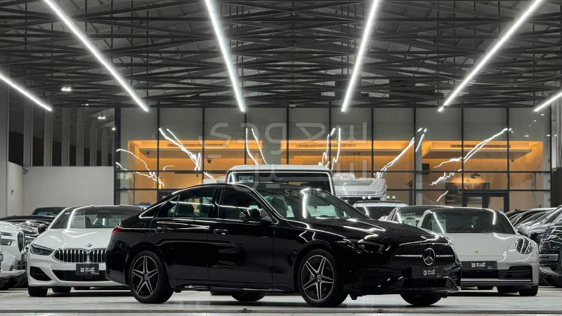 2025 Mercedes-Benz C 200