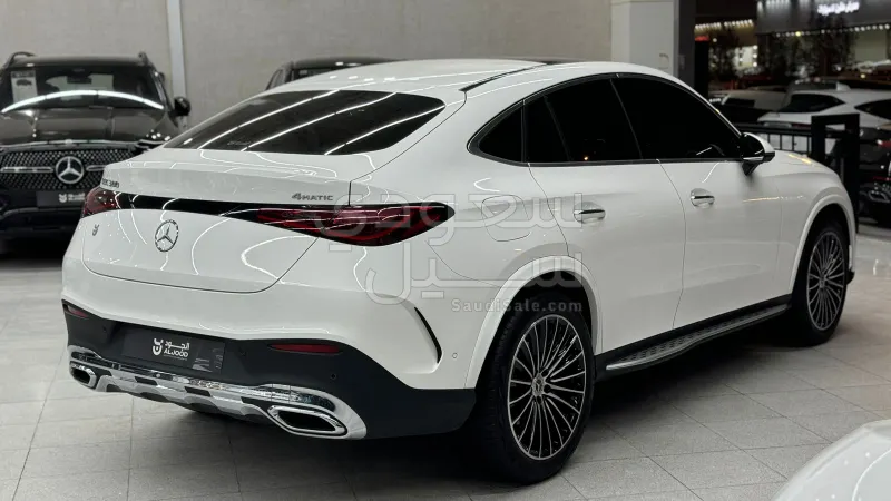 2024 Mercedes-Benz GLC 300