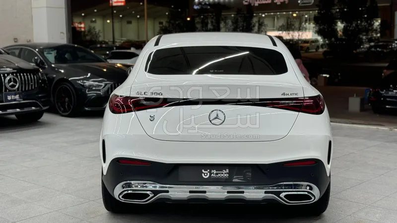 2024 Mercedes-Benz GLC 300