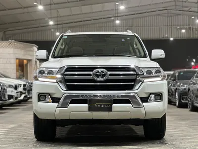 2019 Toyota Land Cruiser GXR