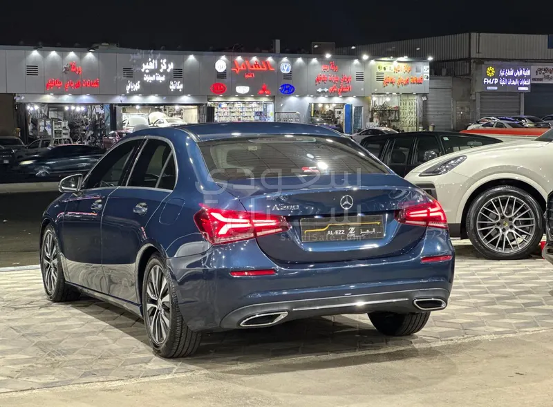 2021 Mercedes-Benz A 200