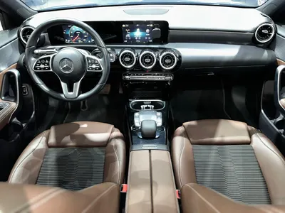2021 Mercedes-Benz A 200
