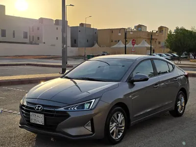 2020 هيونداي النترا سمارت