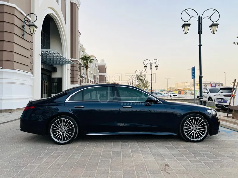 2022 Mercedes-Benz S 580