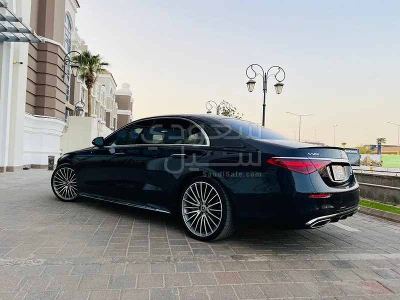 2022 Mercedes-Benz S 580