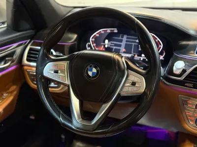 2020 بي ام دبليو الفئة السابعة 730 إل أي