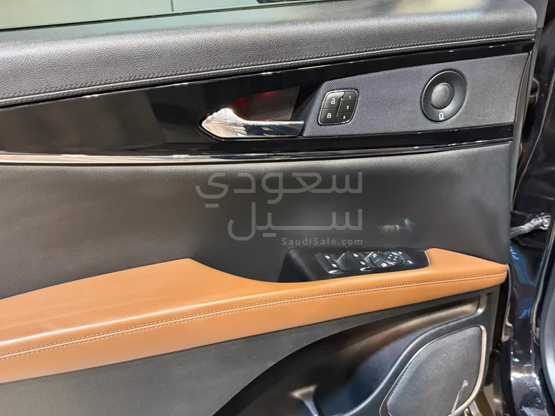 2023 لنكولن نوتيلوس