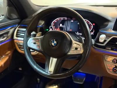 2020 بي ام دبليو الفئة السابعة 730 إل أي