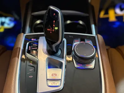 2020 بي ام دبليو الفئة السابعة 730 إل أي