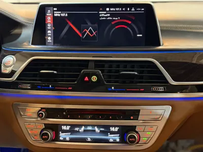 2020 بي ام دبليو الفئة السابعة 730 إل أي