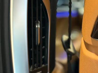 2020 بي ام دبليو الفئة السابعة 730 إل أي