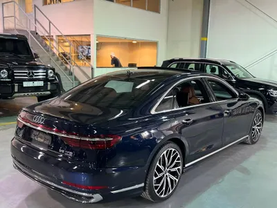 2023 اودي اي 8 ال 55تي اف اس أي