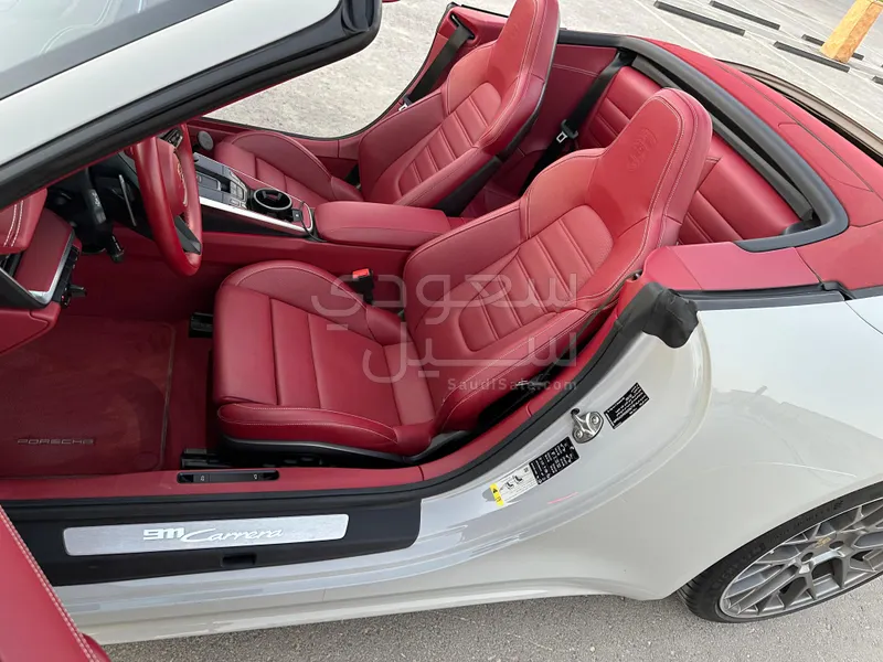 2022 بورش 911 كاريرا