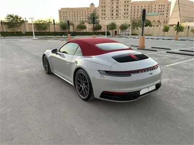 2022 Porsche 911 Carrera
