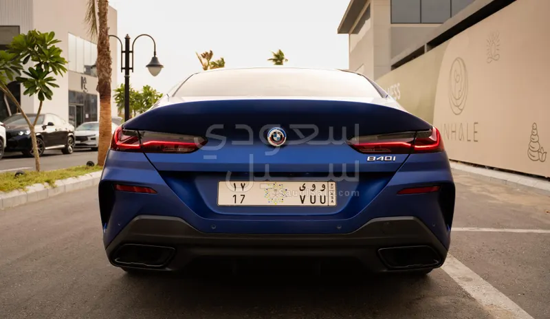 2023 بي ام دبليو الفئة الثامنة 840 إم