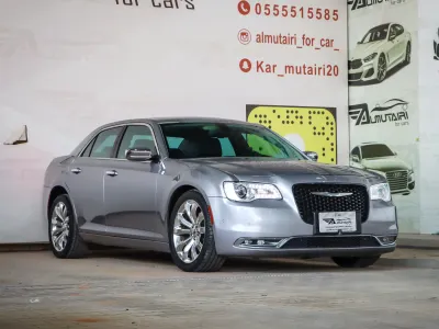2016 كرايسلر 300 سي