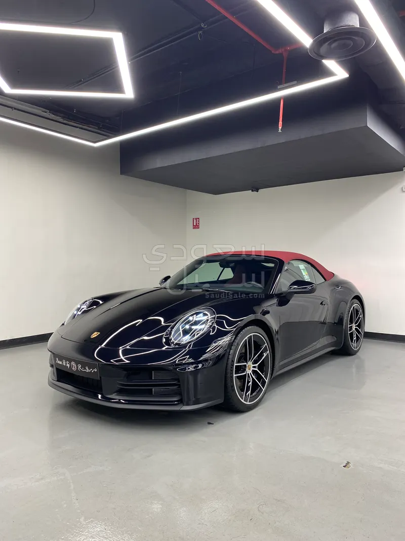 2025 بورش 911 كاريرا