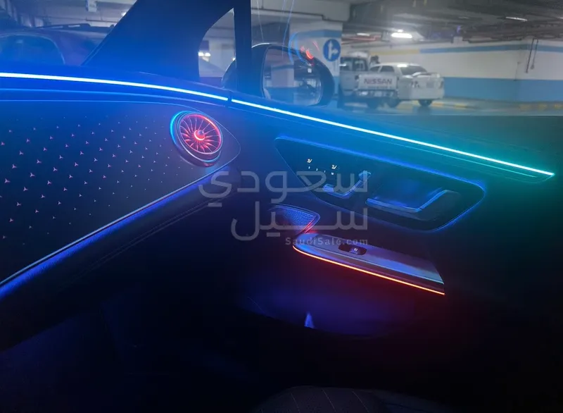 2023 مرسيدس - بنز إي كيو إي 350+