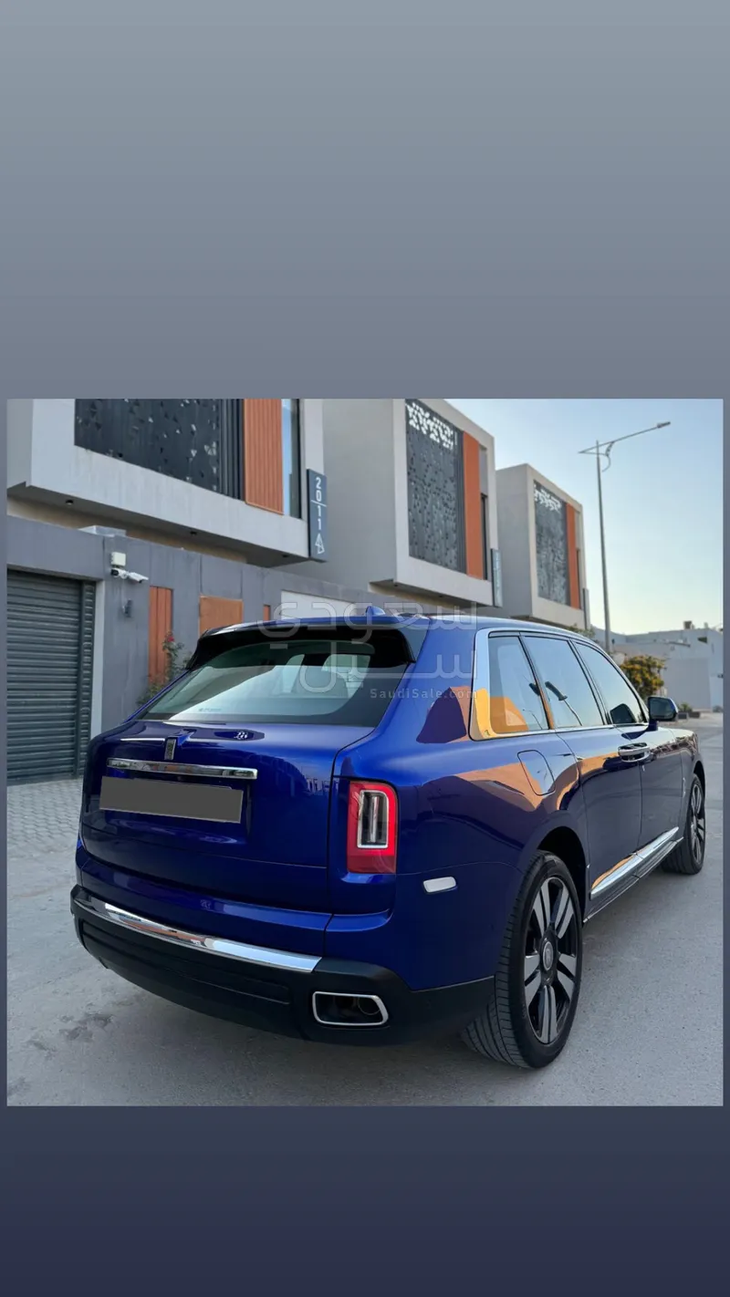 2022 Rolls-Royce Cullinan Silver Badge
