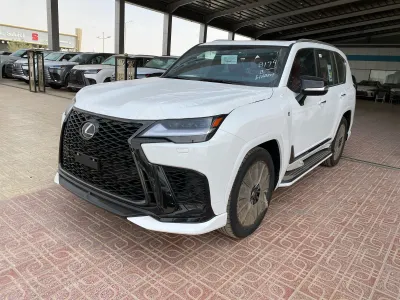 2025 Lexus LX 600 F