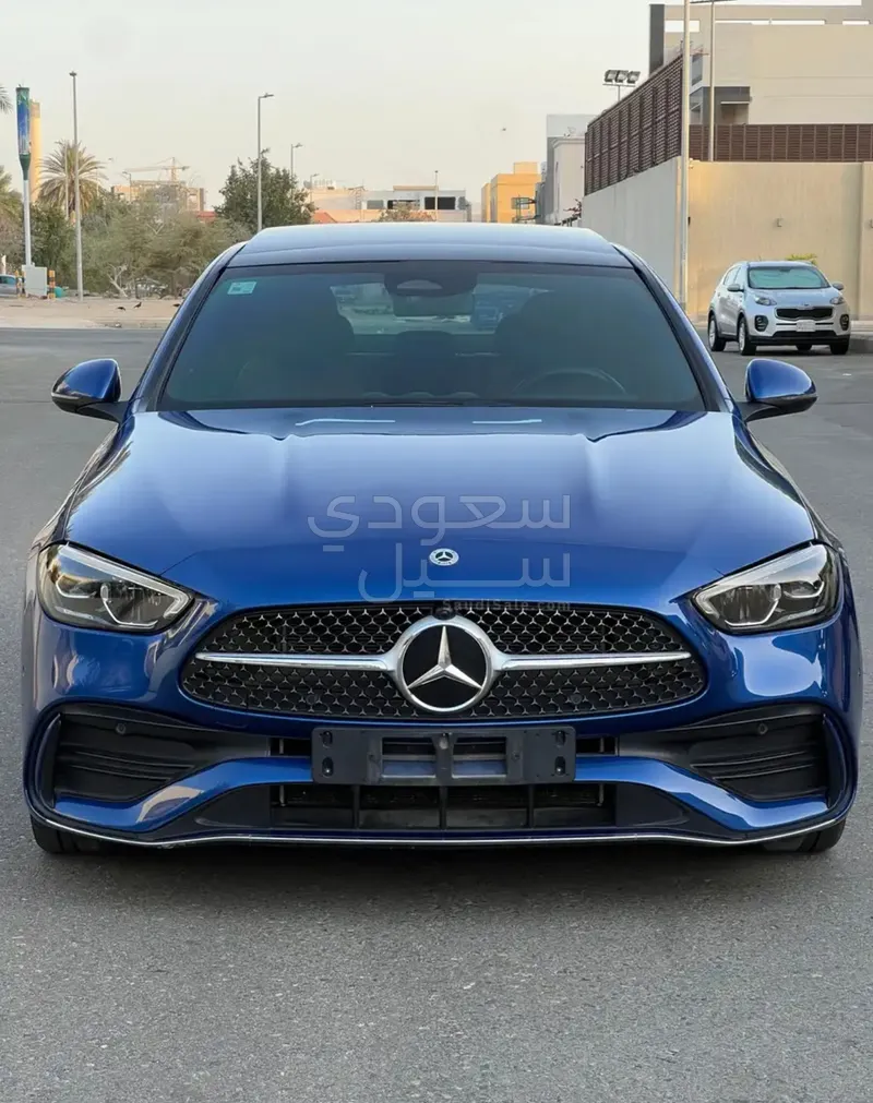 2022 مرسيدس - بنز سي 200
