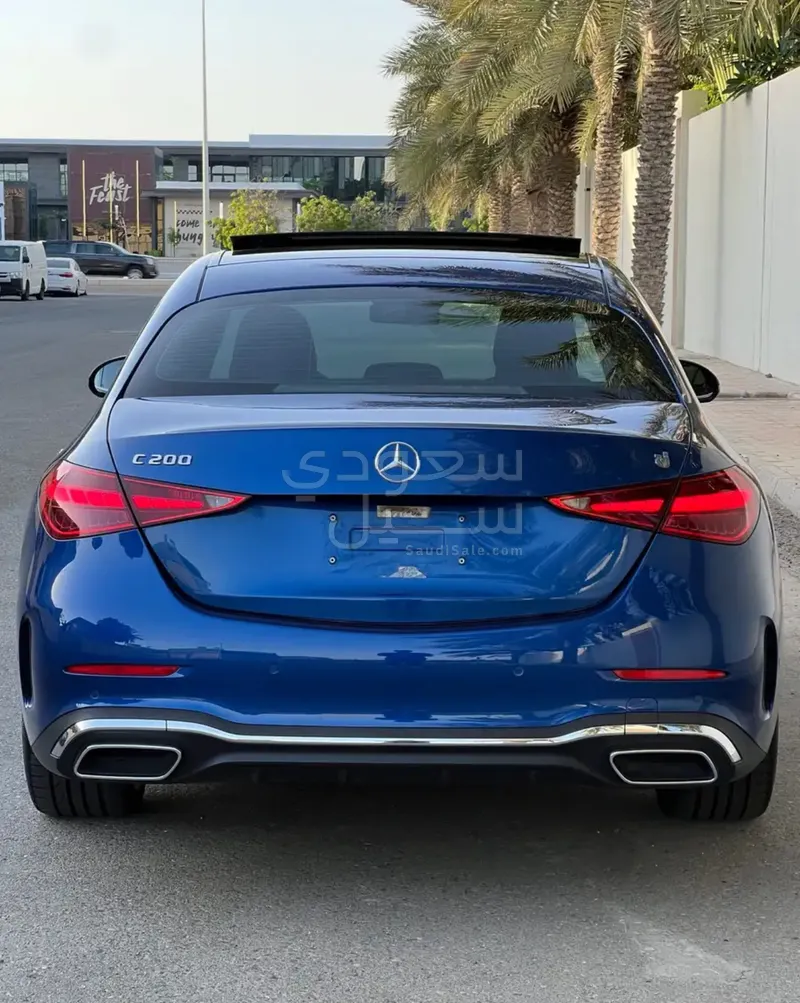 2022 مرسيدس - بنز سي 200