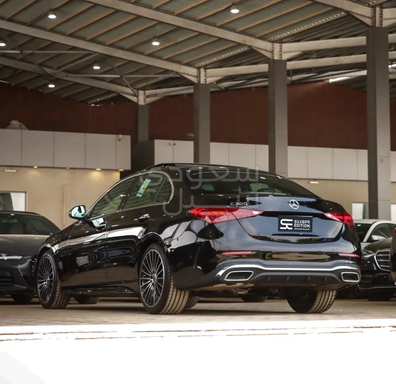 2025 Mercedes-Benz C 200