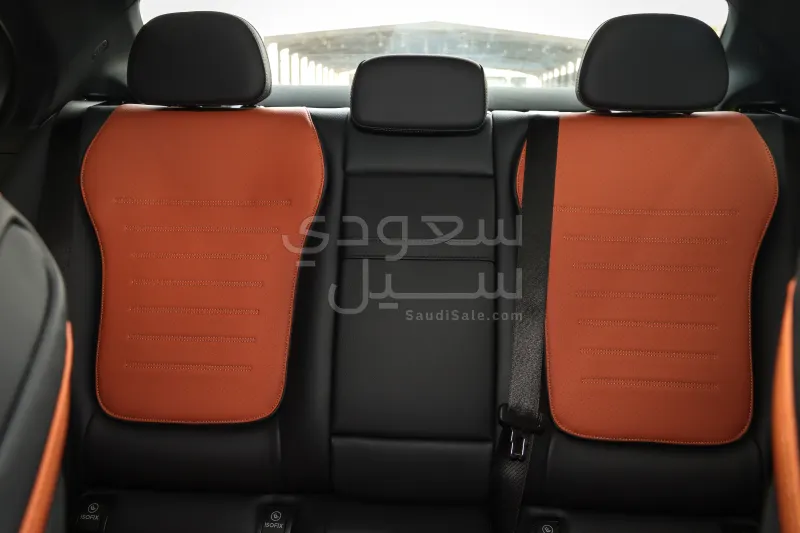 2025 Mercedes-Benz C 200