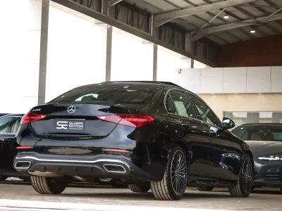 2025 Mercedes-Benz C 200