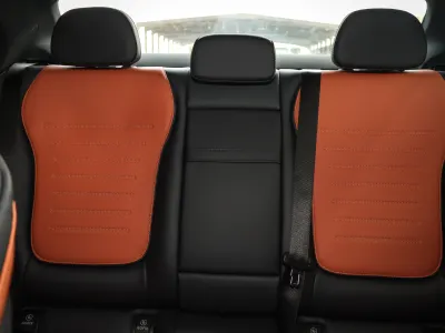 2025 Mercedes-Benz C 200