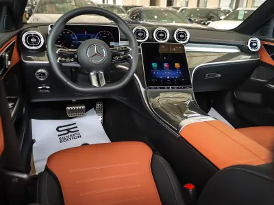 2025 Mercedes-Benz C 200