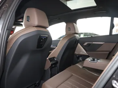 2026 BMW 5 Series 520i
