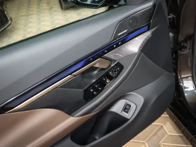 2026 BMW 5 Series 520i