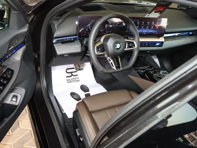 2026 BMW 5 Series 520i