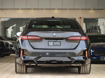 2026 BMW 5 Series 520i