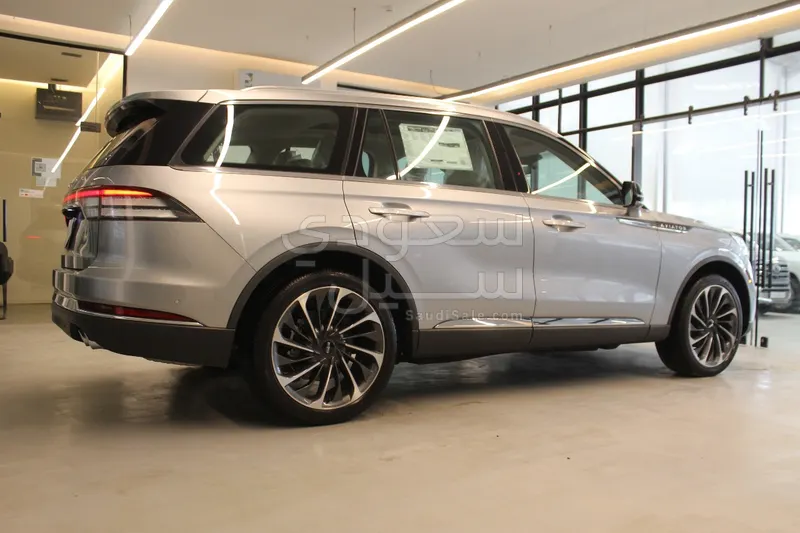 2023 Lincoln Aviator
