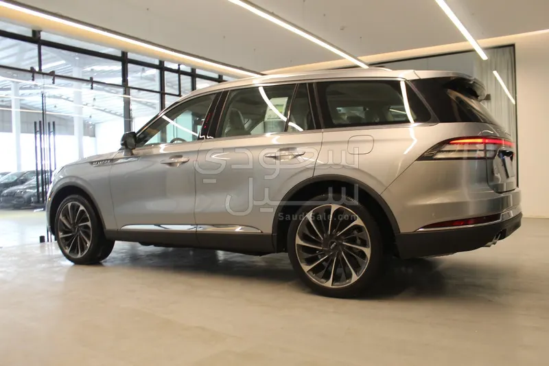 2023 Lincoln Aviator