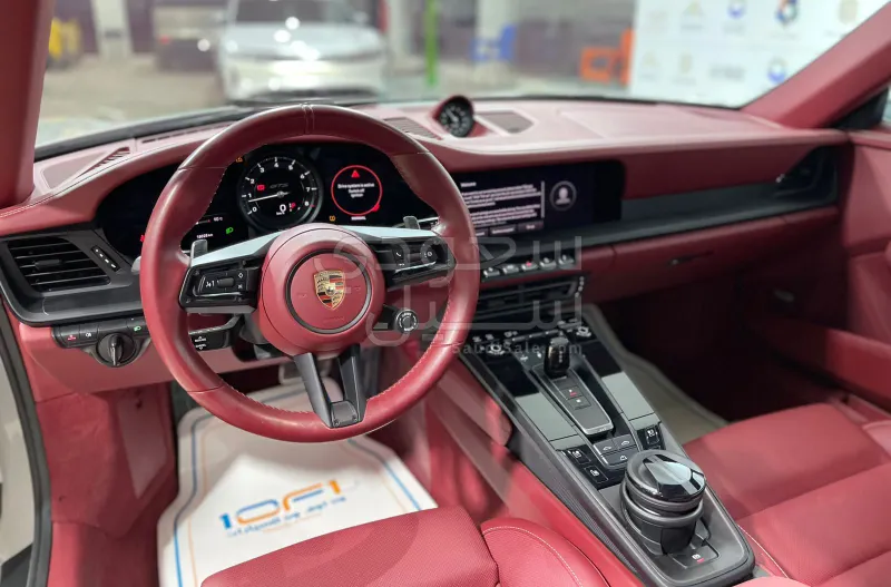 2023 بورش 911 كاريرا 4 جي تي اس