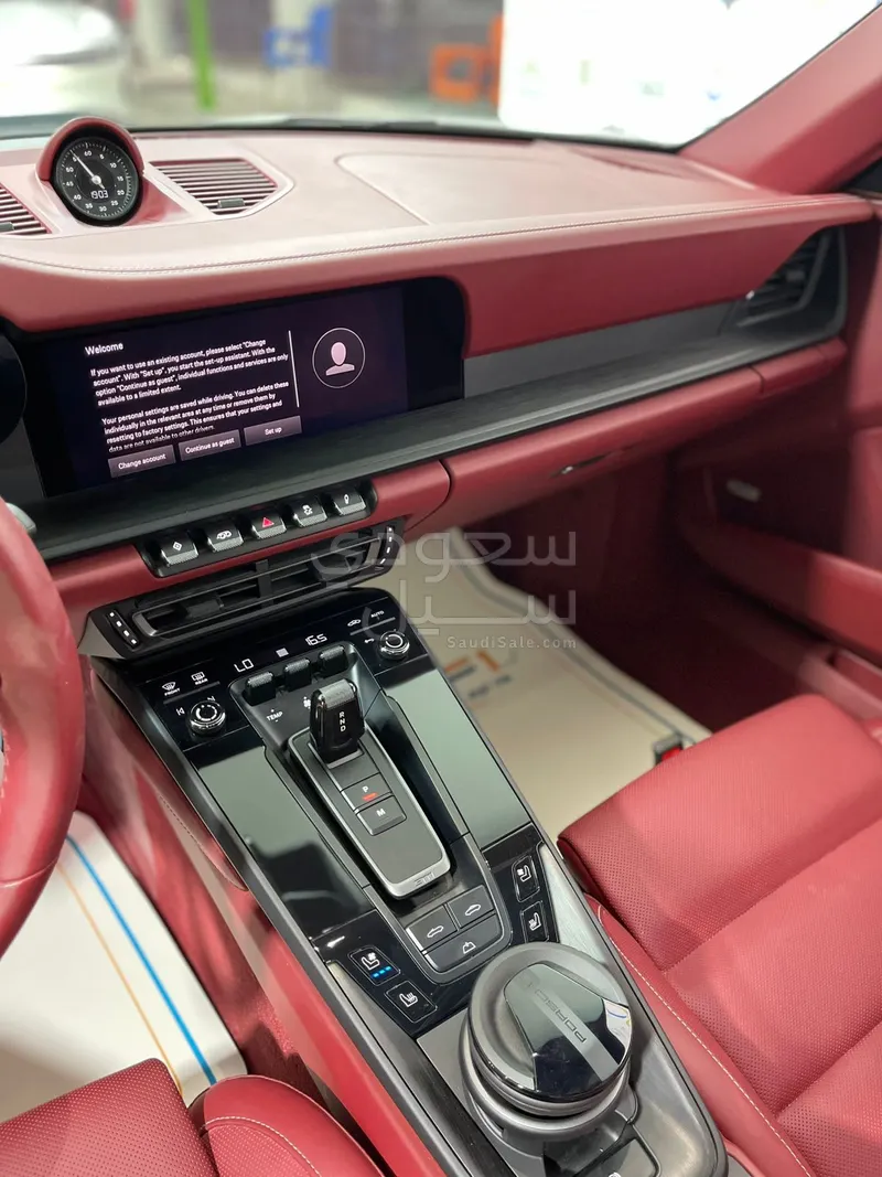 2023 بورش 911 كاريرا 4 جي تي اس