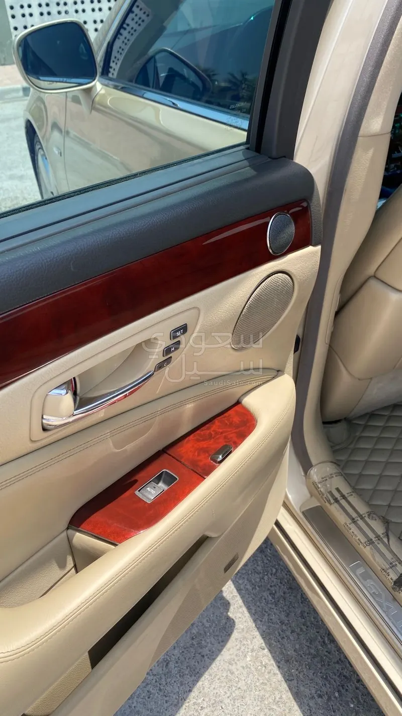 2007 لكزس إل إس 460