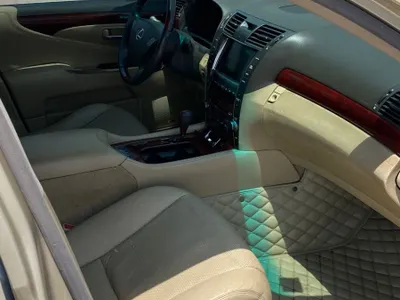 2007 لكزس إل إس 460