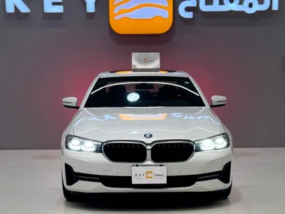 2023 بي ام دبليو الفئة الخامسة 520 أي