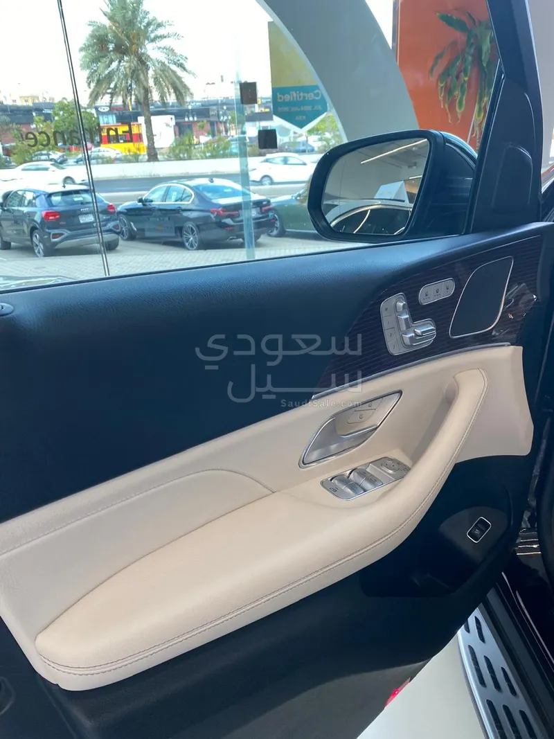 2023 مرسيدس - بنز جي إل إس 450