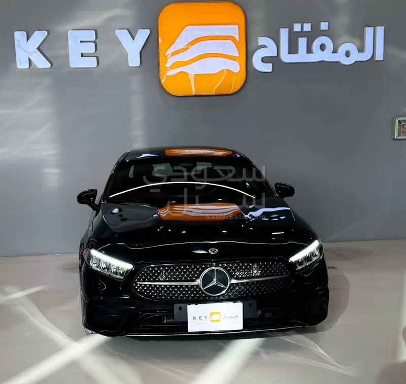 2023 مرسيدس - بنز أي 200