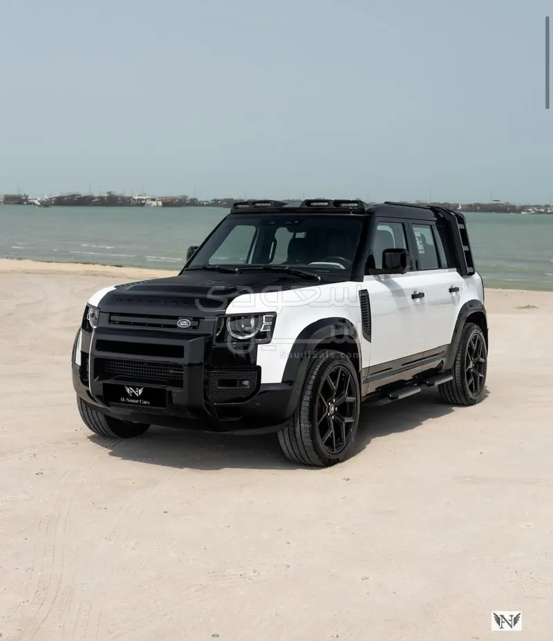 2023 Land Rover Defender X dynamic